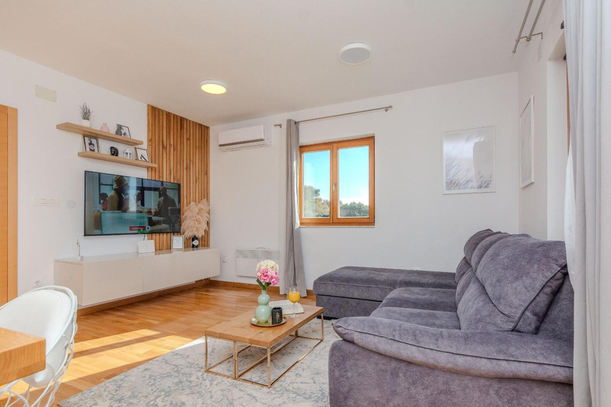 Holiday Home Lucy Pakostane Exterior photo